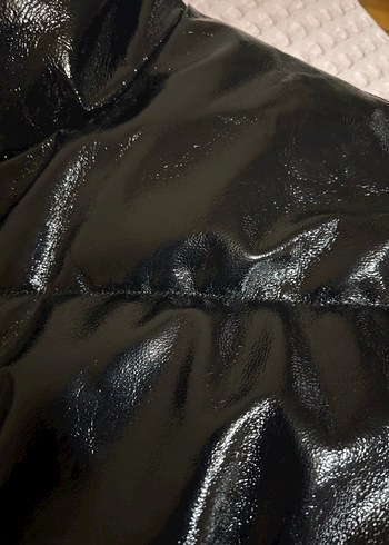 Siyah parlak mont H&M - Görsel 3