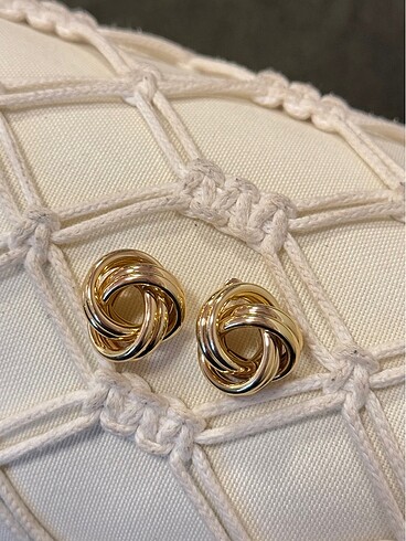 Beden Gold basic küpe