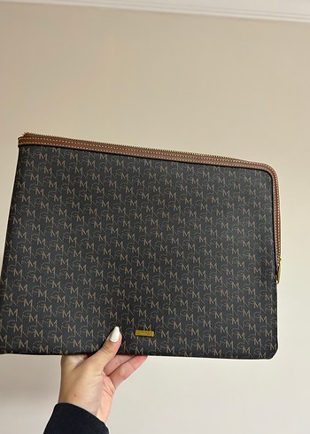 mango ipad cantasi