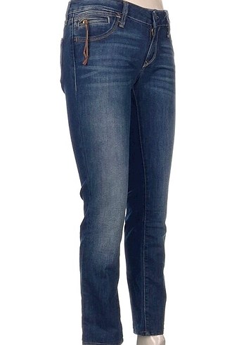 Mavi Jeans Kadın Lacivert Kemerli Normal Paça Kot Pantolon