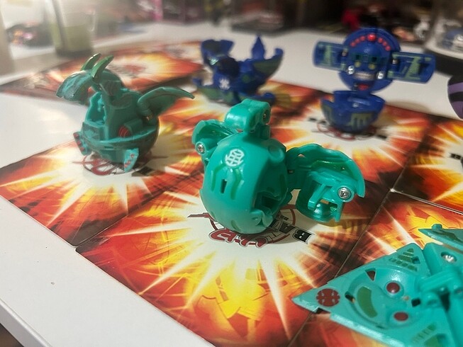 1.seri bakugan seti