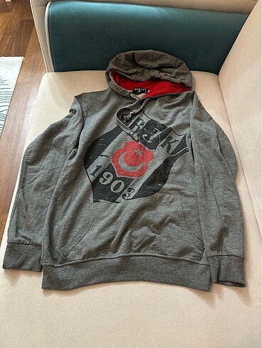 Orjinal Kartal Yuvası Mağazasından Alındı Beşiktaş Sweatshirt