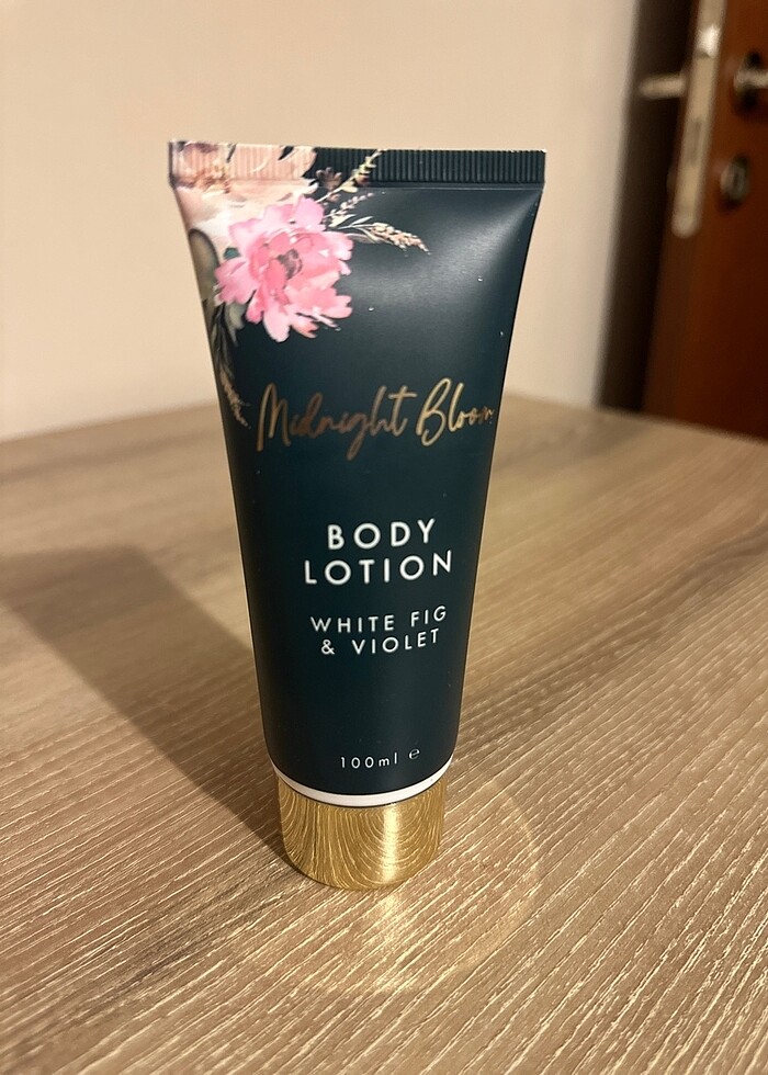 Midnight bloom - Görsel 2