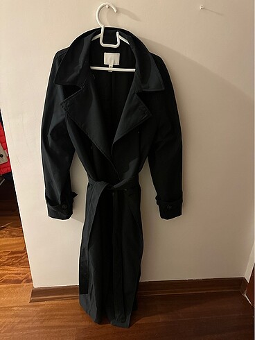 H&M trenchcoat