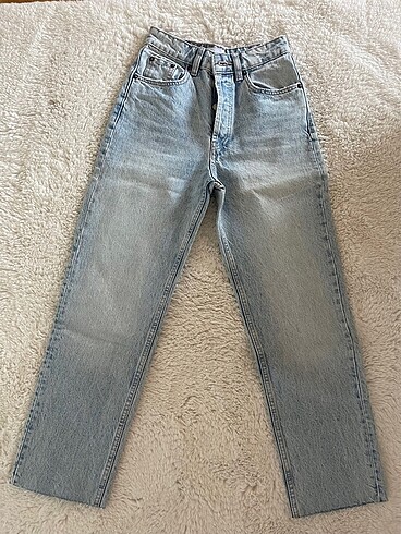 Zara straight jean