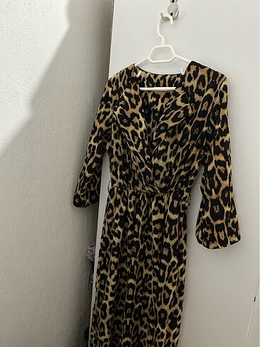 Leoparlı elbise - Görsel 2