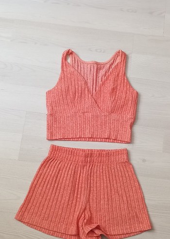 l Beden Pembe Kısa Örgü Kadın Atlet ve Şort Takımı