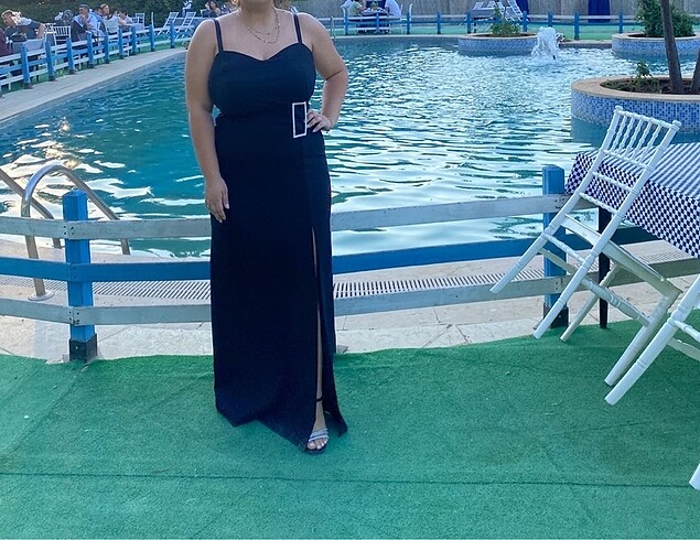 Taş detaylı abiye