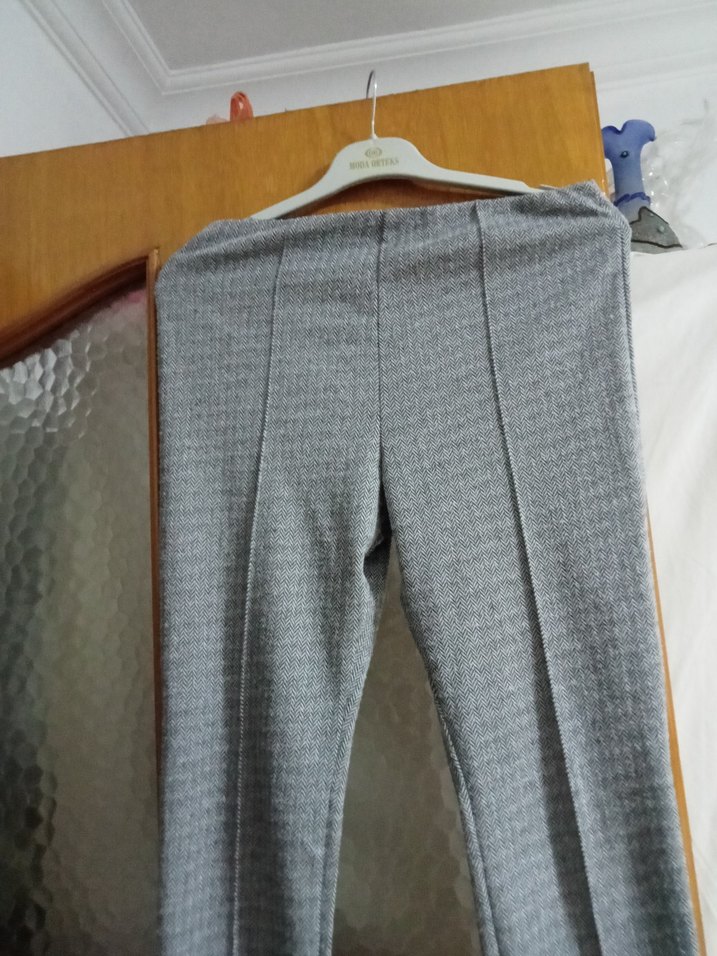 Gri Triko Şortu - Görsel 5