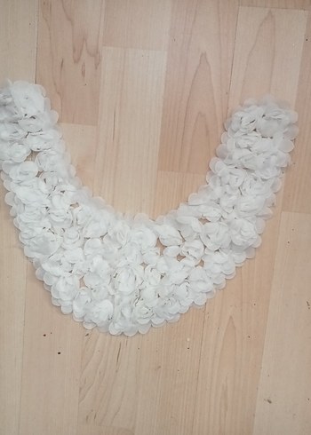 H&M Beyaz Fırfırlı Kadın Saç Aksesuarı