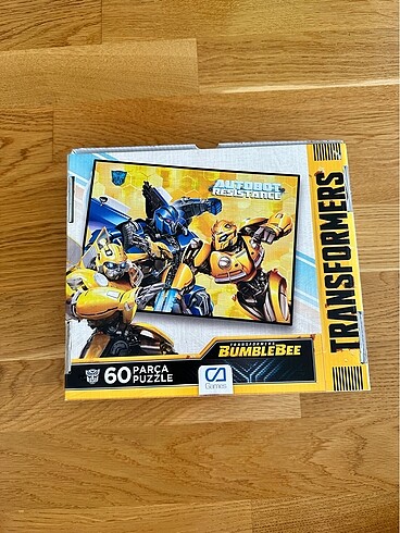 Diğer Transformers Bumblebee 60 parça Puzzle