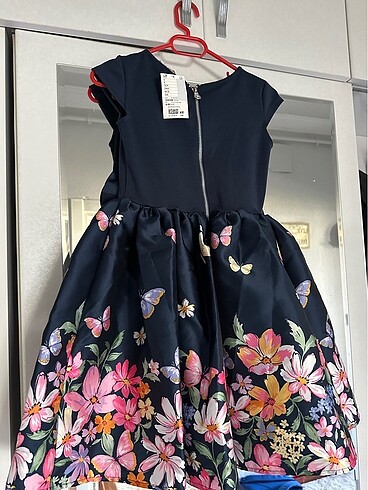 H&M Elbise
