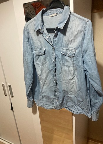 Düğmeli Mavi Denim Kadın Gömlek - Görsel 6