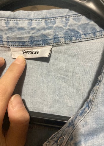 m Beden Düğmeli Mavi Denim Kadın Gömlek