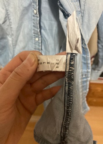 Düğmeli Mavi Denim Kadın Gömlek - Görsel 4