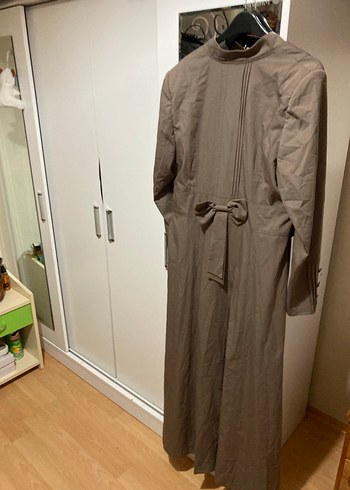 Bej Kemerli Uzun Keten Kadın Kaban - Görsel 3