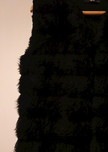 Siyah Uzun Kürklü Kadın Yelek - Görsel 5