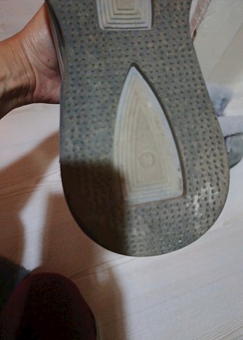 Gri Süet Kürklü Kadın Dolgu Topuk Bot - Görsel 5