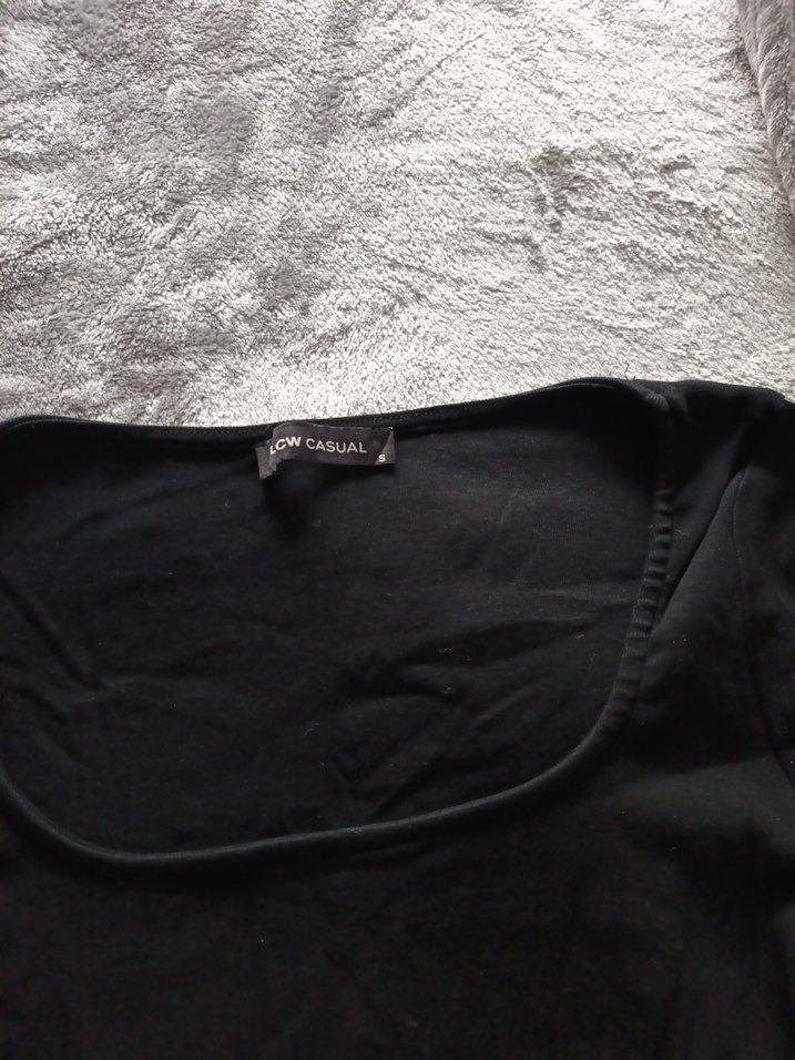 Siyah Kısa Kollu Kadın Tişört - Görsel 2