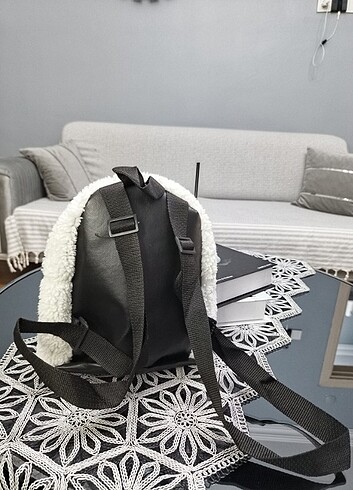 Peluş Mini Sırt Çantası - Görsel 4