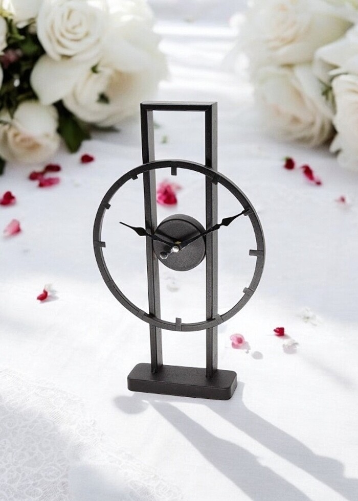 Siyah metal masa saati modern ve şık tasarım - Görsel 3