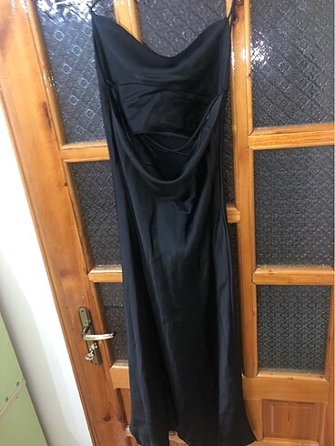 Siyah saten elbise - Görsel 4