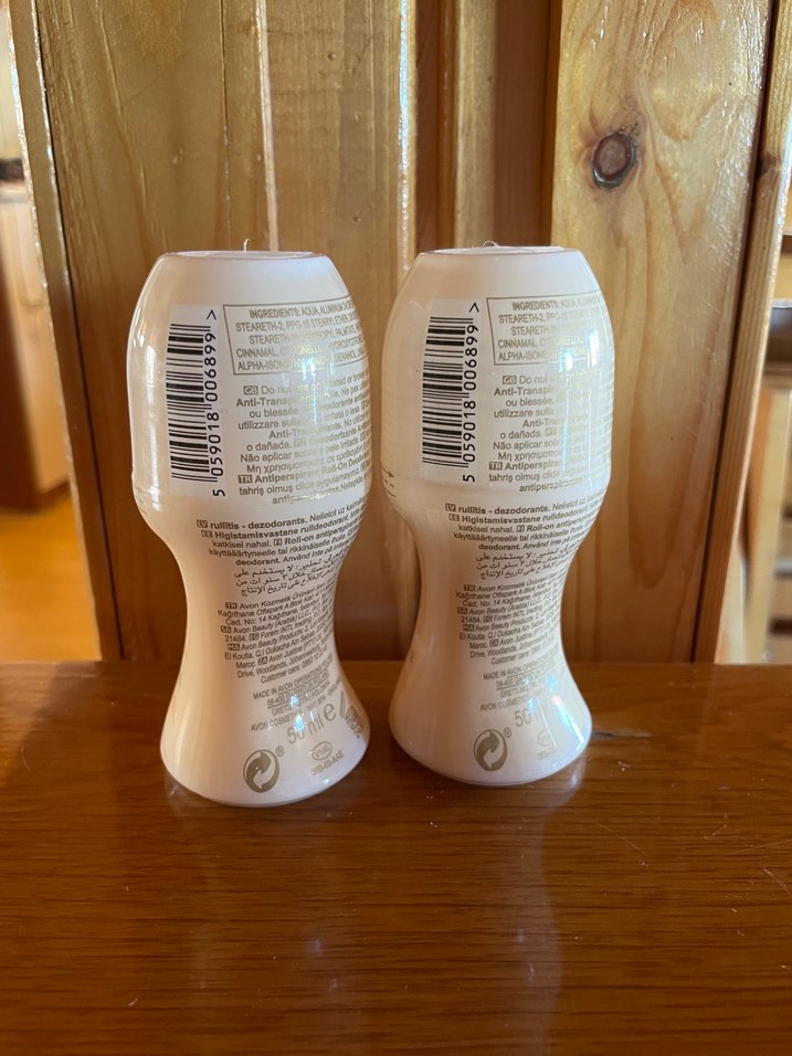 Avon Incandessence Kadın Roll-On Deodorant - Görsel 3