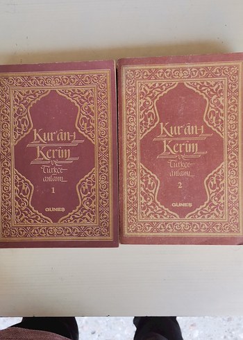 Kur'an-ı Kerim Türkçe Anlamlı 2 Cilt