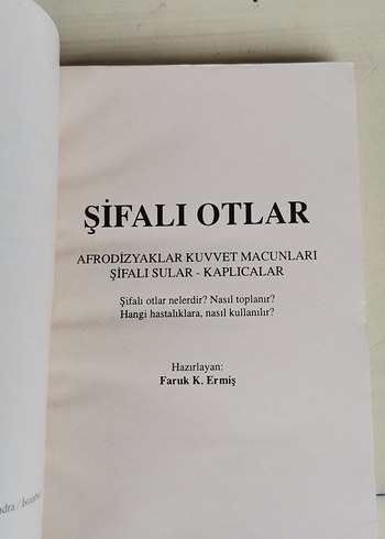  Beden Renk Şifalı Otlar - 1. Cilt Sağlık Kitabı