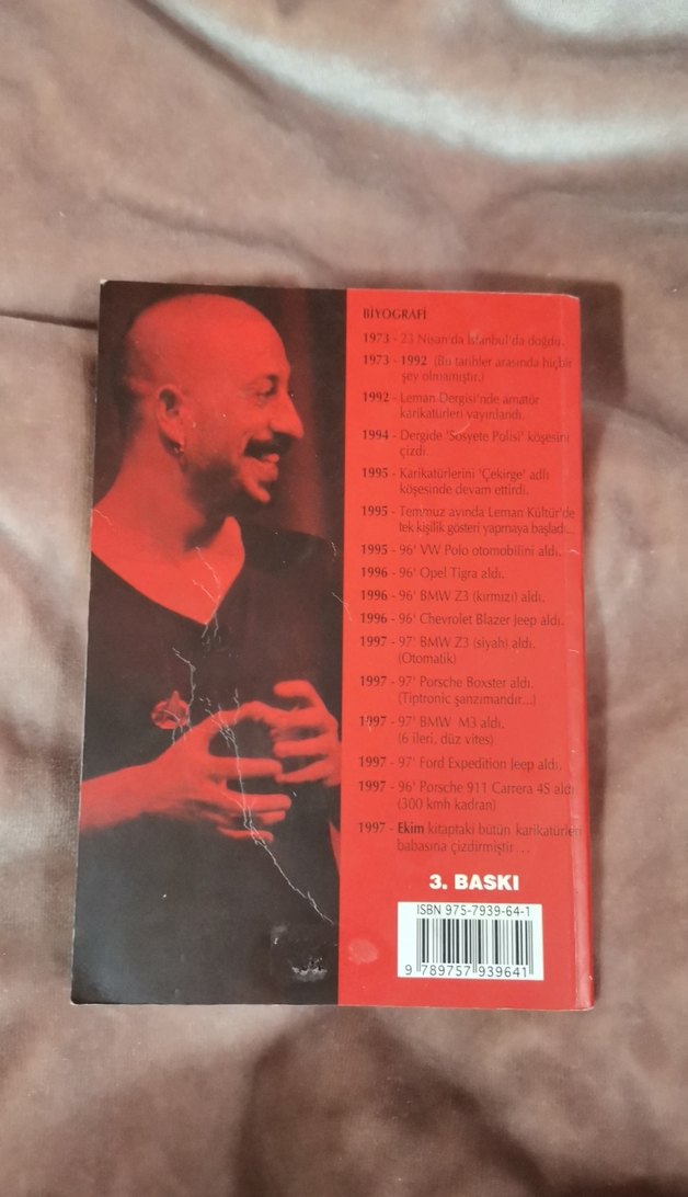 Cem Yılmaz Karikatürler Kitabı - Görsel 2