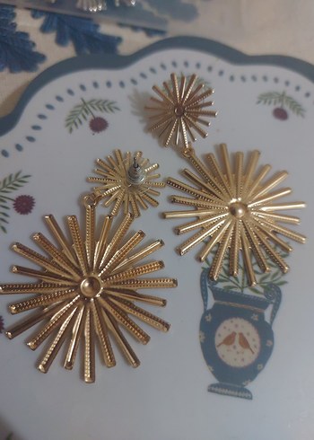 Beden Altın Renkli Mini Bohem Küpe