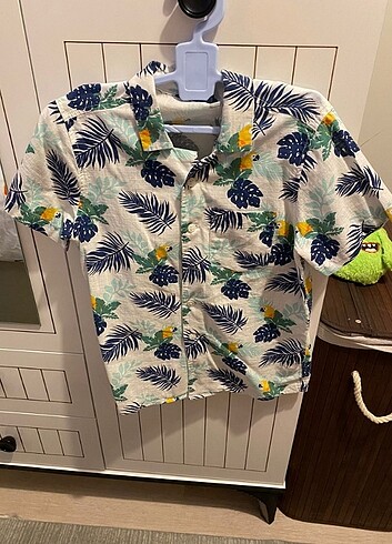 LC Waikiki 7&8 yaş (122-128cm) erkek çocuk hawai gömlek.