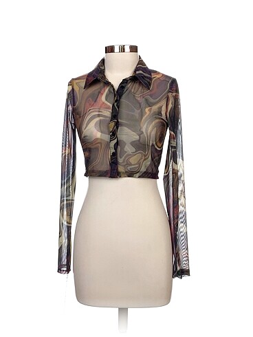 Stradivarius Bluz %70 İndirimli.