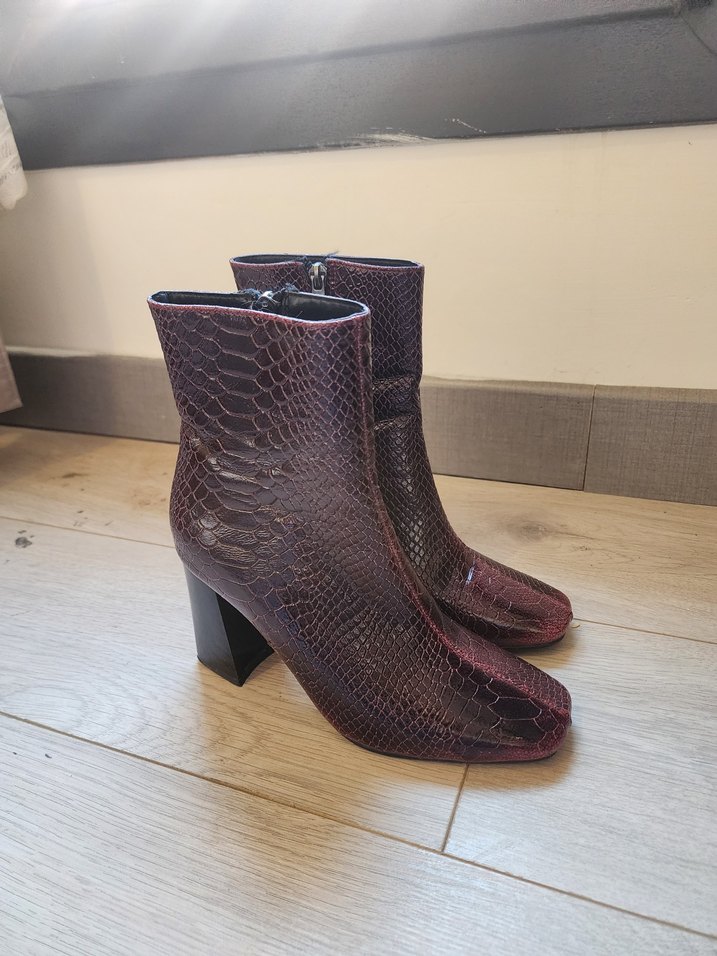 Kahverengi Yılan Derisi Desenli Topuklu Kadın Bot - Görsel 3