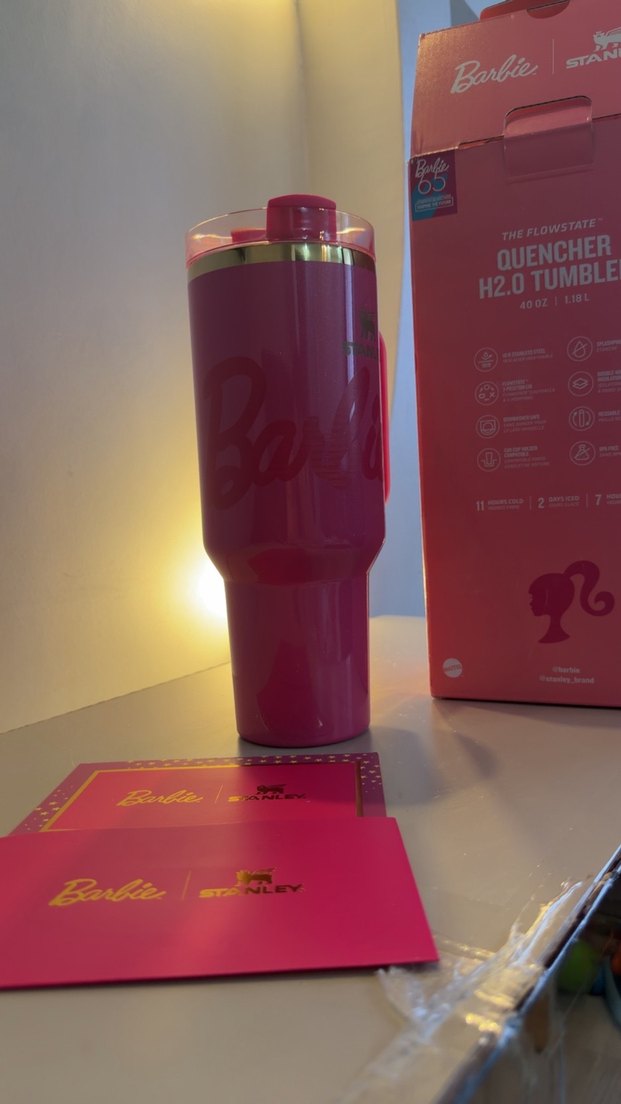 Parlak Pembe Barbie Termos Bardak STANLEY - Görsel 3