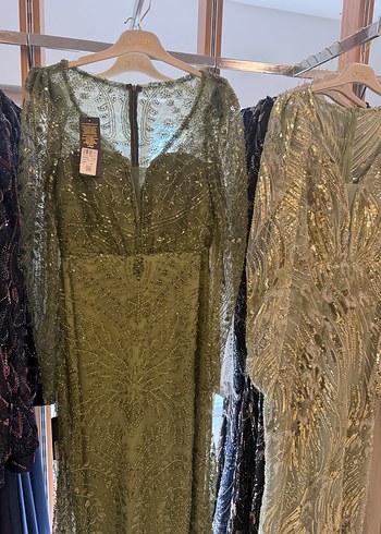 44 Beden Uzun Kollu Nakışlı Vintage Kadın Abiye Elbise