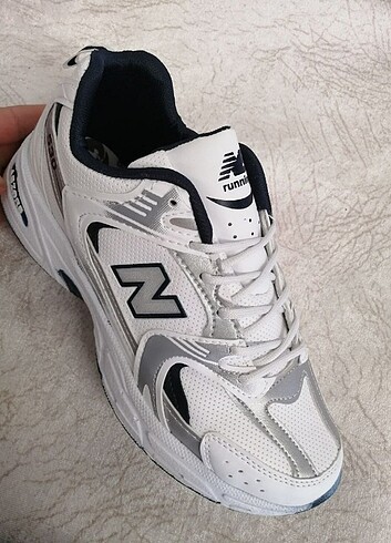 38 Beden beyaz Renk New Balance 530 Spor Ayakkabı