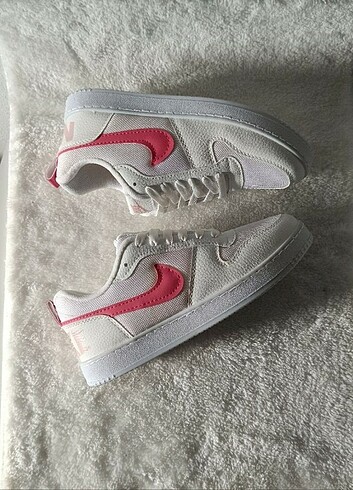 Nike Nike Spor Ayakkabı 