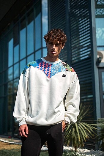NİKE Desenli Sweat