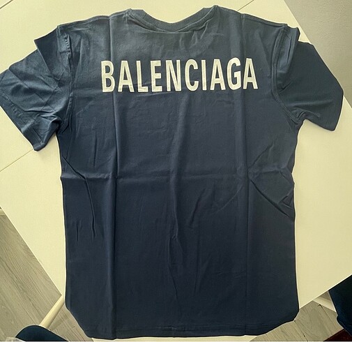 Balenciaga Tişört