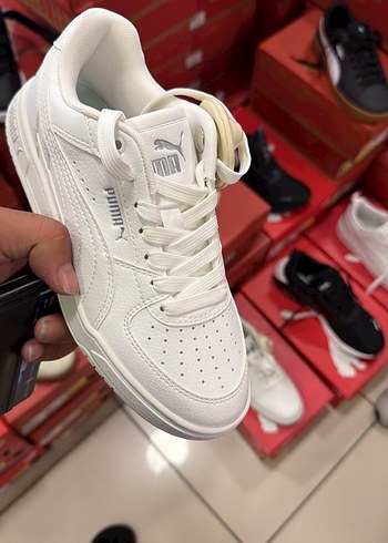 Puma Beyaz Dusuk Bilekli Sneaker