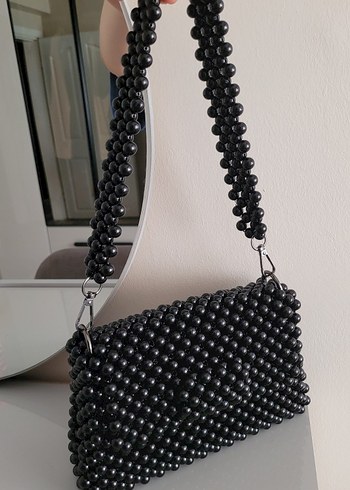 Siyah Boncuklu Minimalist Kadın Çanta