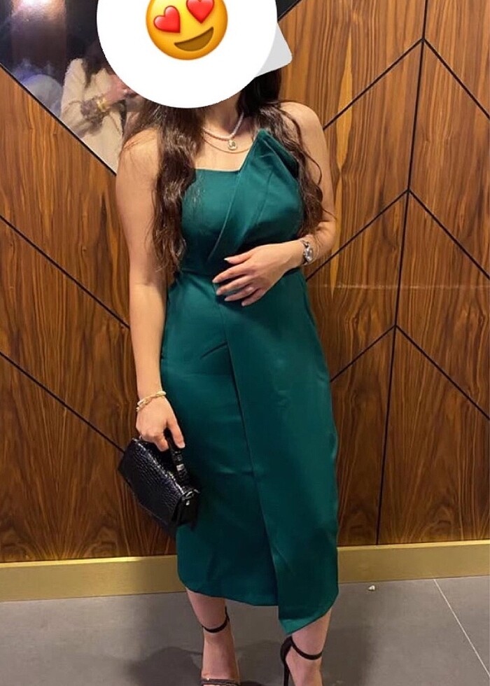 Yeşil elbise - Görsel 3