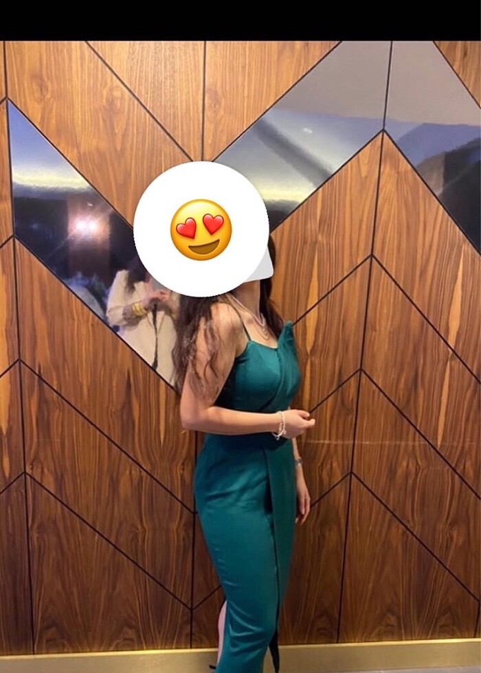 Yeşil elbise - Görsel 4