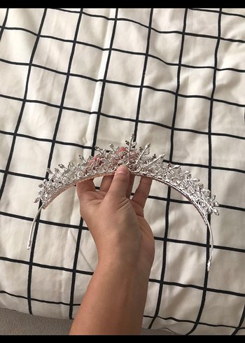 Beyaz Parlak Taşlı Gelin Tacı - Görsel 2
