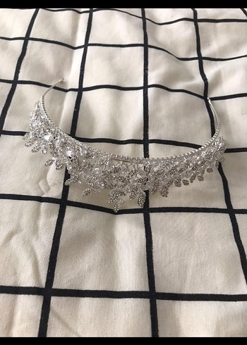 Beyaz Parlak Taşlı Gelin Tacı - Görsel 3