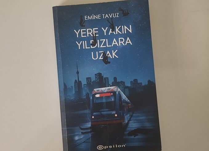 YERE YAKIN YILDIZLARA UZAK