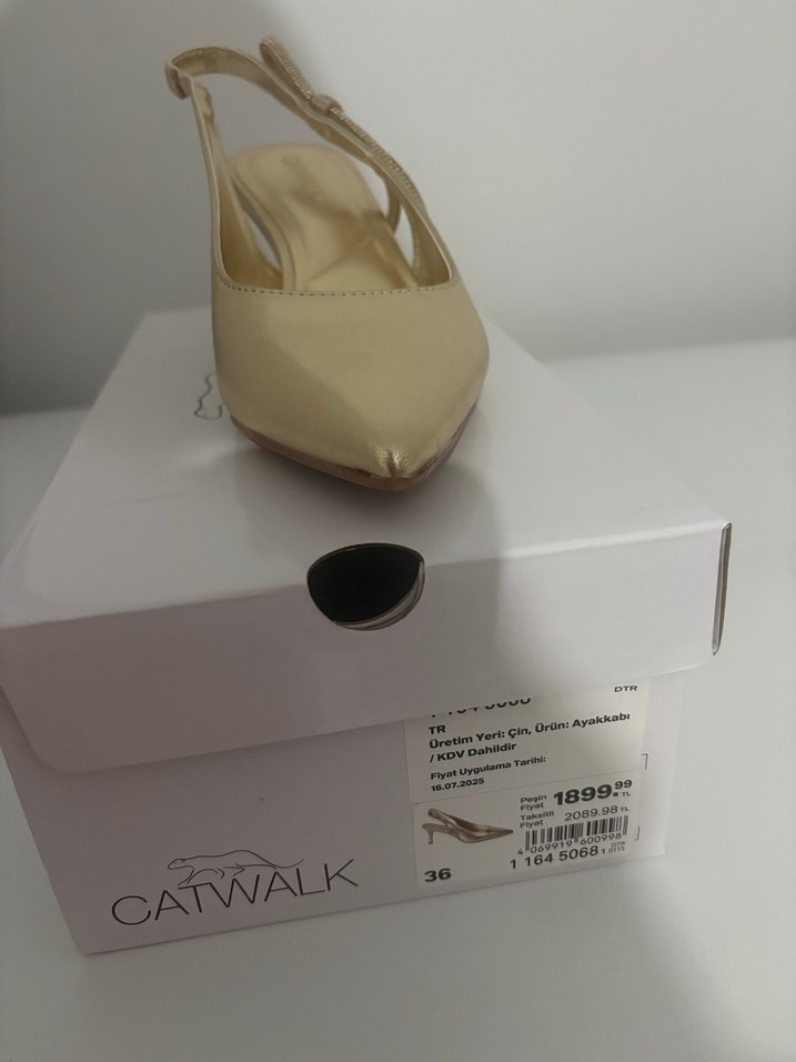 Altın Renkli gold topuklu ayakkabı kısa ince topuklu - Görsel 2