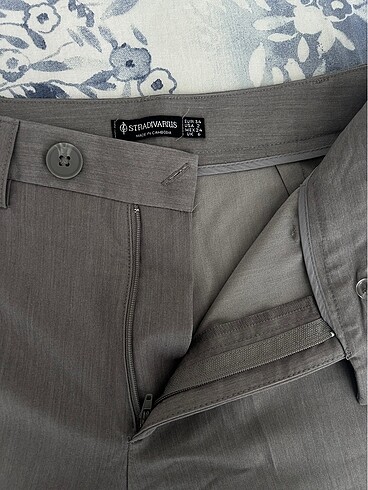 s Beden Stradivarius palazzo