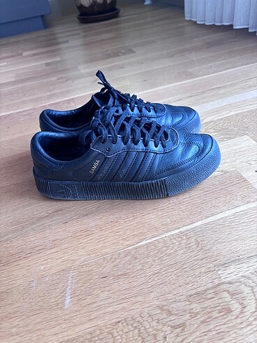 Adidas Samba spor ayakkabı